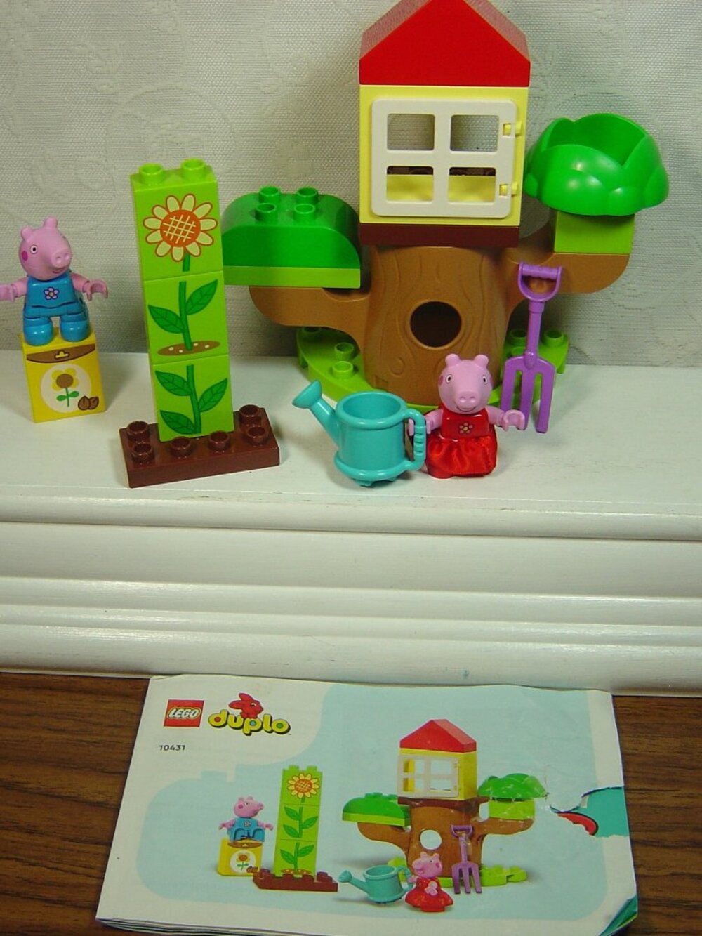 Lego Duplo Peppa Pig Garden & Treehouse building set-no missing pieces-#10431